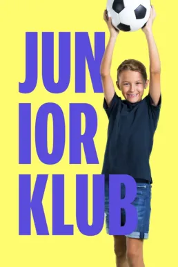 Ungeområdet Junior Klub plakat med dreng og fodbold – ungdommeligt design i lilla og gul udviklet af Comugraph for Vallensbæk Kommune.
